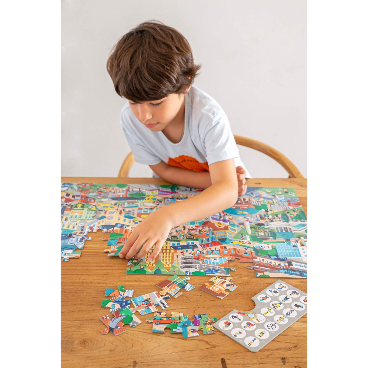 APLI | Zoek&Vind Puzzel | De Stad 5+ - Le CirQue Conceptstore