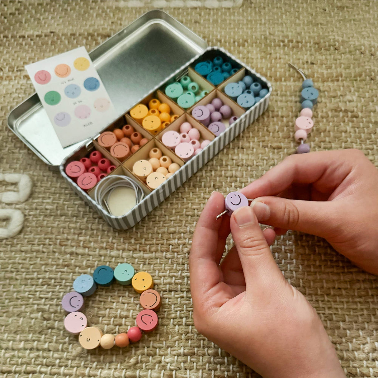 COTTON TWIST | DIY Armbandjes maken | It's Nice To Be Nice - Le CirQue Conceptstore