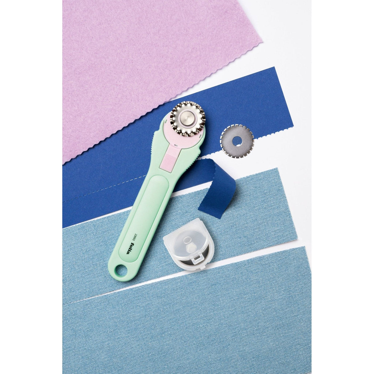FOLIA | Rolwielsnijder Met Diverse Wieltjes 6+ - Le CirQue Conceptstore