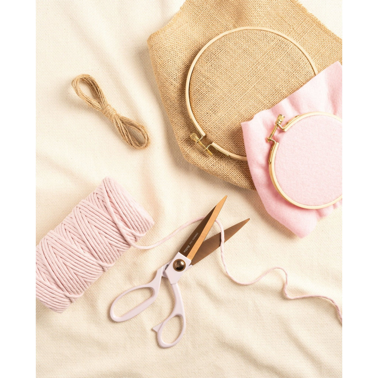FOLIA | Schaar | Premium Gold & Pink - Le CirQue Conceptstore