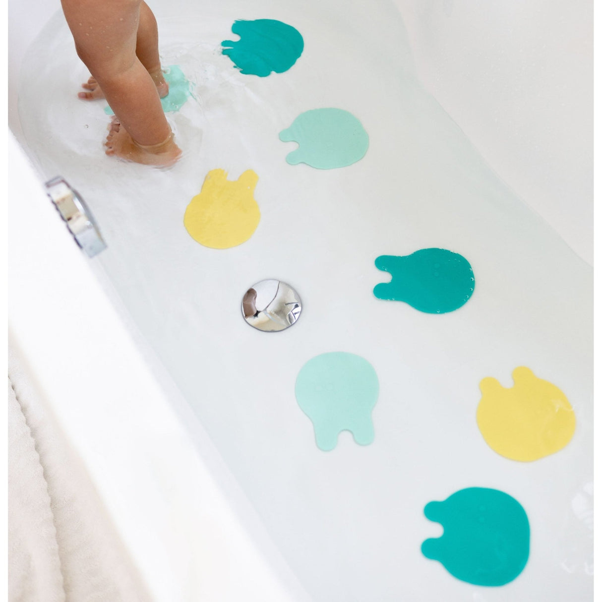 QUUT | Grippi Jellyfish | Green&Yellow - Le CirQue Conceptstore