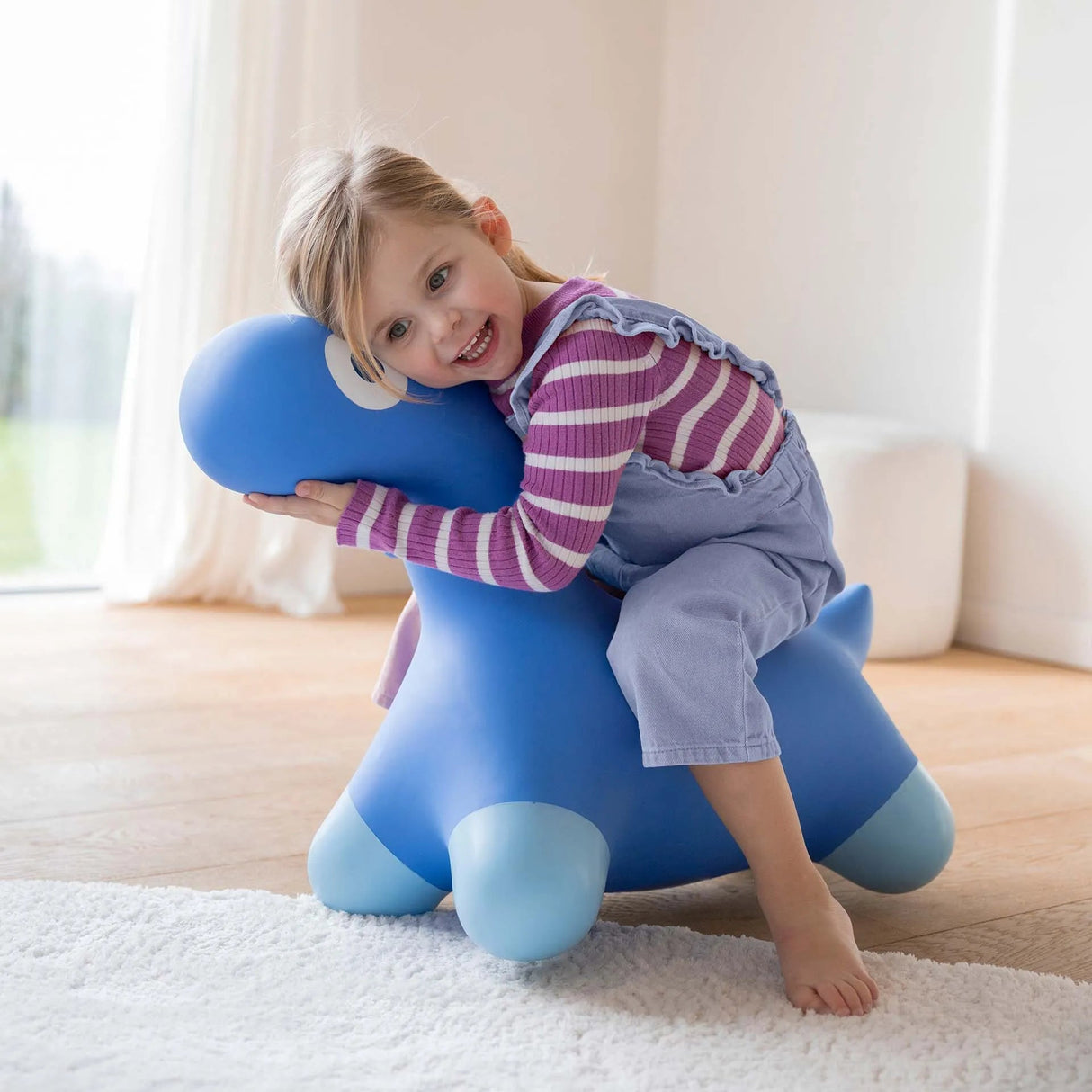 QUUT | Hoppi Bouncing Dino | Cosmic Blue 2+ - Le CirQue Conceptstore