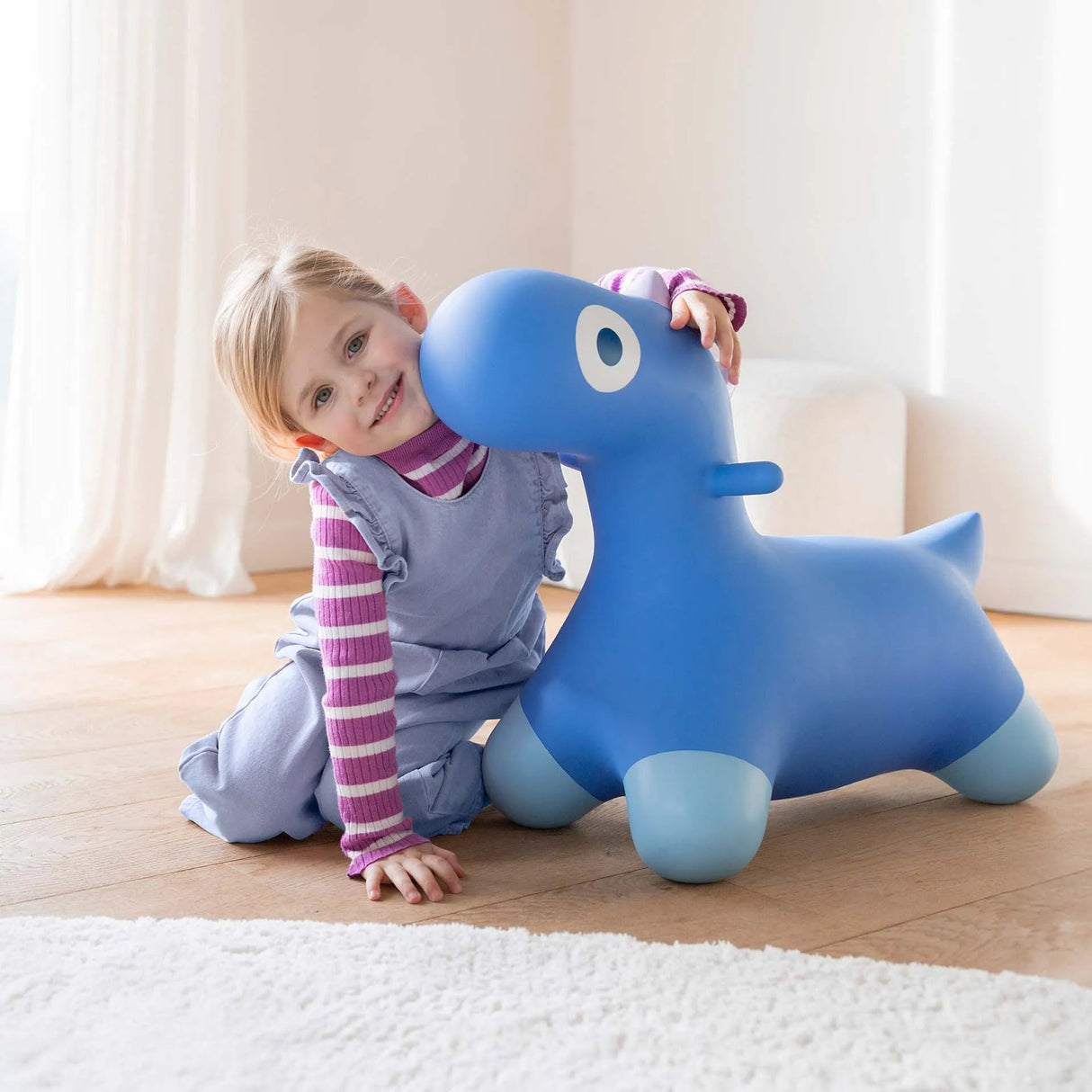QUUT | Hoppi Bouncing Dino | Cosmic Blue 2+ - Le CirQue Conceptstore