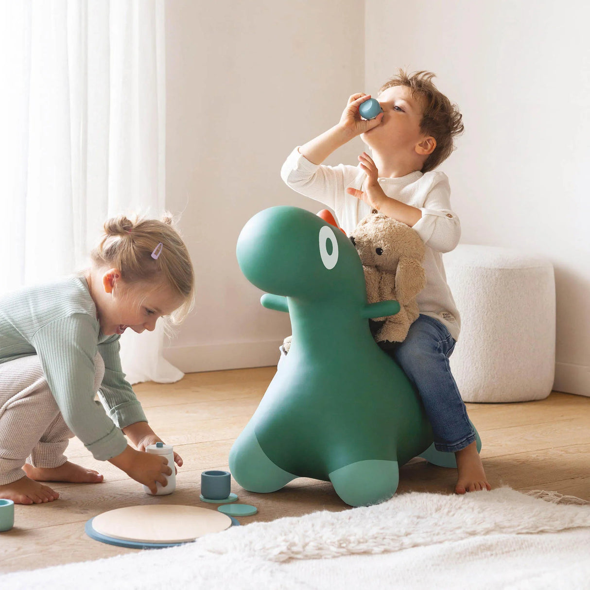 QUUT | Hoppi Bouncing Dino | Green - Le CirQue Conceptstore