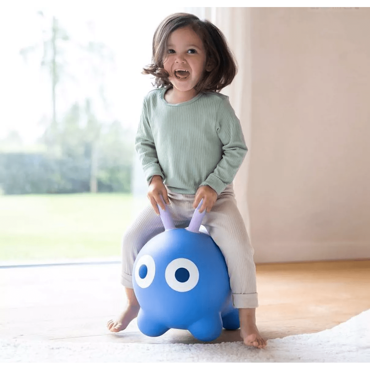 QUUT | Hoppi Bouning Skippi | Cosmic Blue 12m+ - Le CirQue Conceptstore
