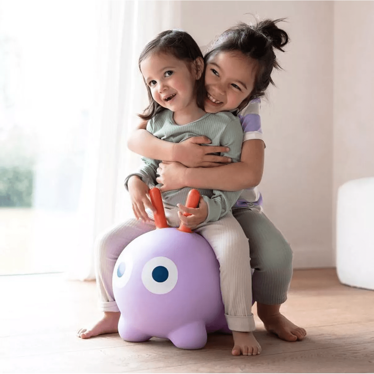 QUUT | Hoppi Bouning Skippi | Lavendel 12m+ - Le CirQue Conceptstore