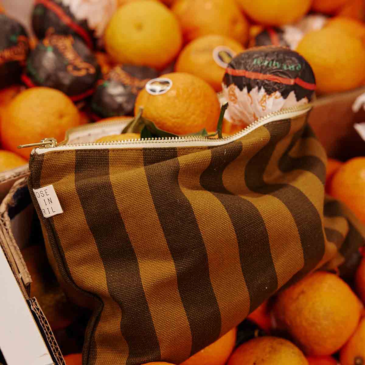 ROSE IN APRIL | Etui (M) | Lili Cumin/black Stripes - Le CirQue Conceptstore