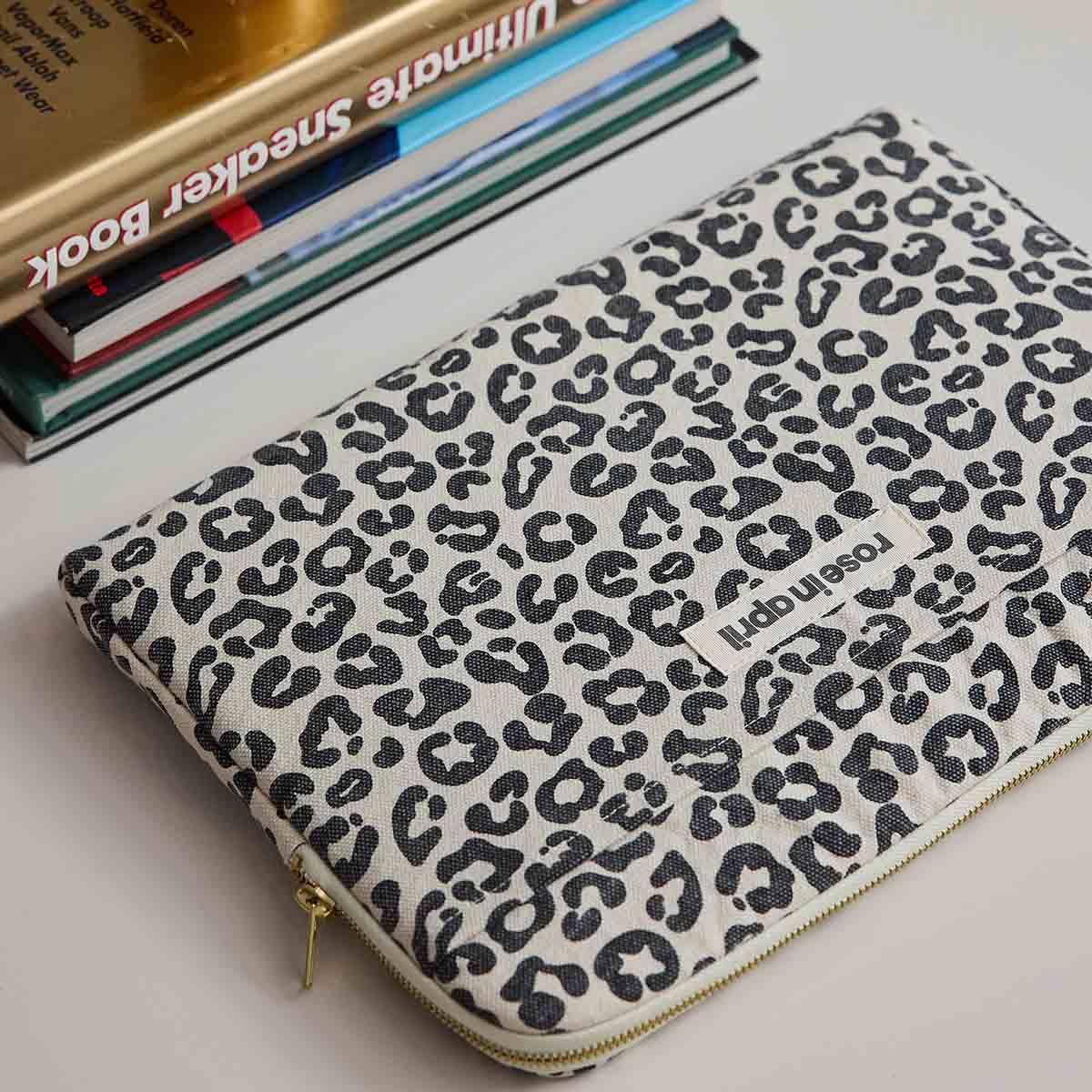 ROSE IN APRIL | Laptophoes | Octave Leopard greige - Le CirQue Conceptstore