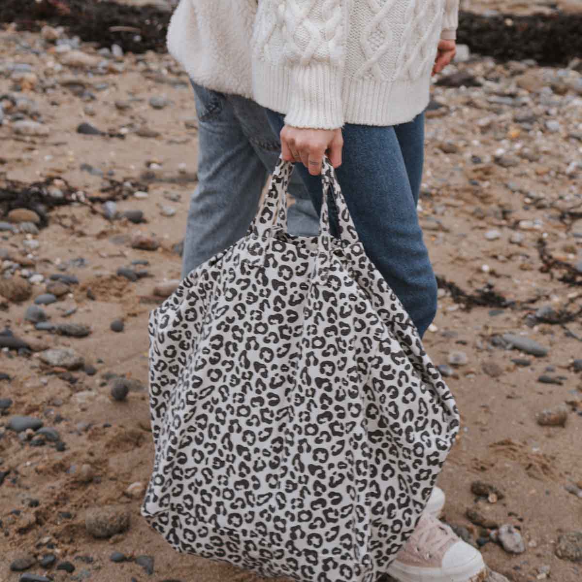 ROSE IN APRIL |Totebag XL | Elisa Leopard Greige - Le CirQue Conceptstore
