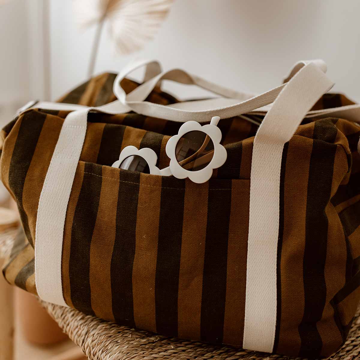 ROSE IN APRIL | Weekend/Luiertas | Raphael Cumin/Black Stripes - Le CirQue Conceptstore