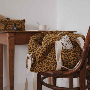 ROSE IN APRIL | Weekendtas | Raphael Leopard Caramel - Le CirQue Conceptstore