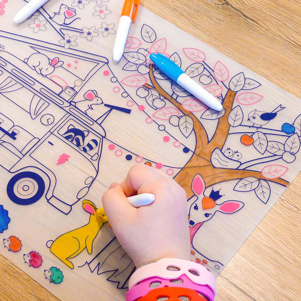 SUPER PETIT | Inkleurbare Placemat | Dream Van 3+ - Le CirQue Conceptstore