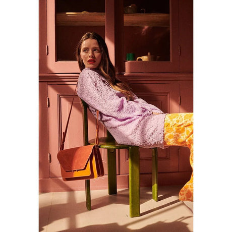 The Sticky Sis Club | Schoudertas | Croissant Brown - Le CirQue Conceptstore