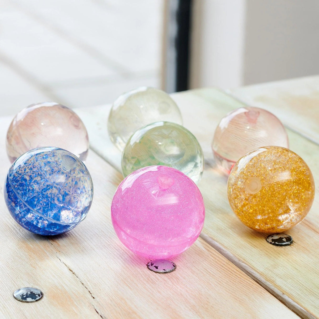 TICKIT | Regenboog Glitterballen - Le CirQue Conceptstore